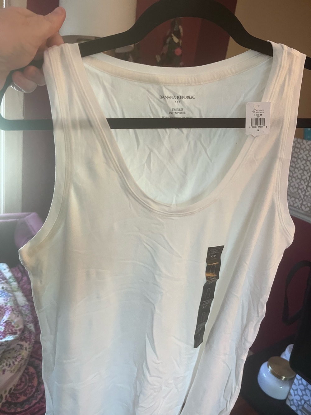 Banana Republic White Scoop Neck Tank